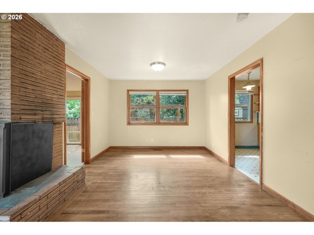 12975 Sw DAVIES Rd, Beaverton, OR 97008