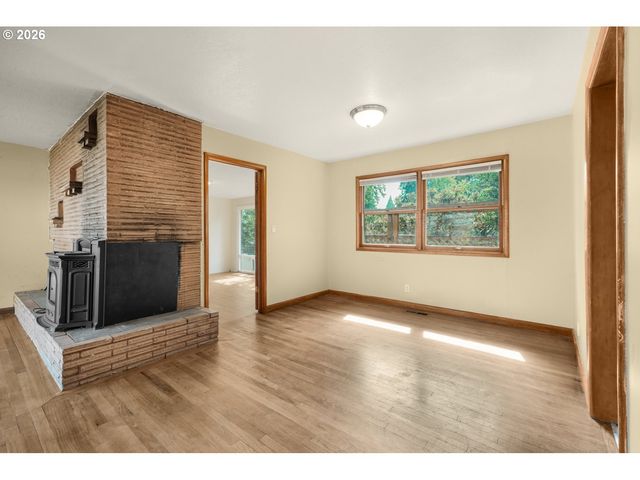 12975 Sw DAVIES Rd, Beaverton, OR 97008