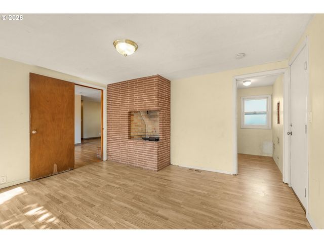 12975 Sw DAVIES Rd, Beaverton, OR 97008