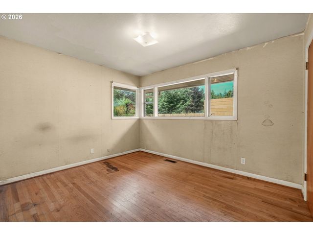 12975 Sw DAVIES Rd, Beaverton, OR 97008