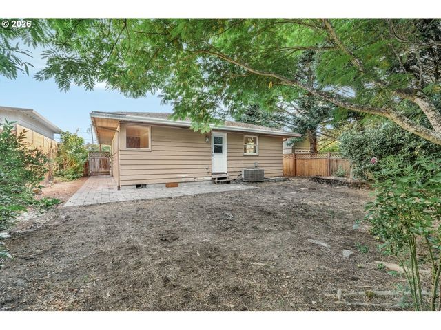 12975 Sw DAVIES Rd, Beaverton, OR 97008