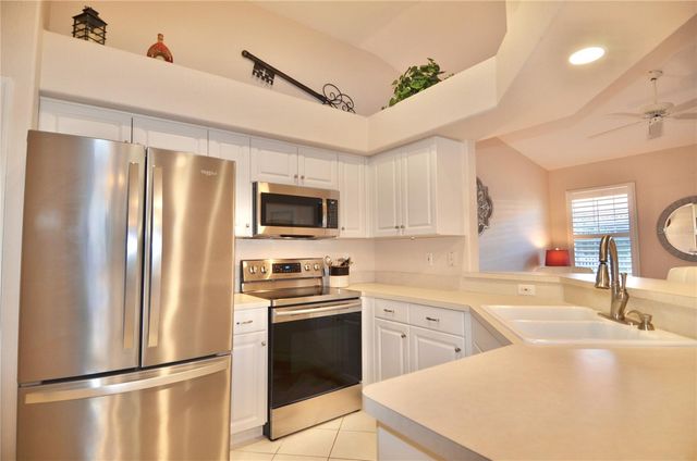 7202 L PAVIA BOULEVARD 7202, Venice, FL 34292