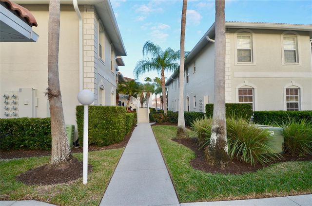 7202 L PAVIA BOULEVARD 7202, Venice, FL 34292