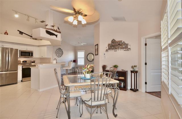 7202 L PAVIA BOULEVARD 7202, Venice, FL 34292