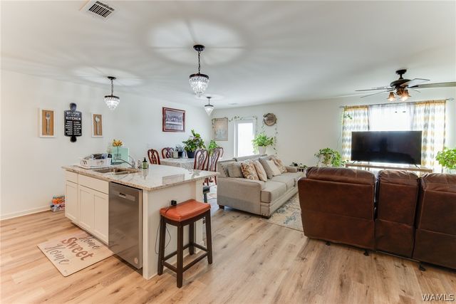 11572 Linna, Moundville, AL 35474