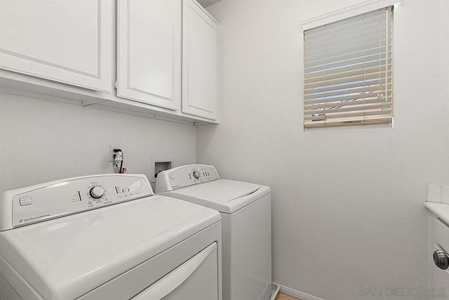 13581 Dogwood Way, San Diego, CA 92130