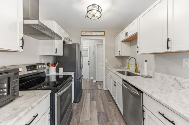 4387 Melanie Court, North Charleston, SC 29418