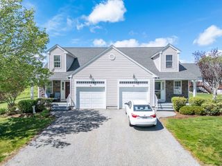 24 Fox Run 24, Blackstone, MA 01504