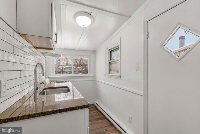 41 N KEYSTONE AVE, Upper Darby, PA 19082