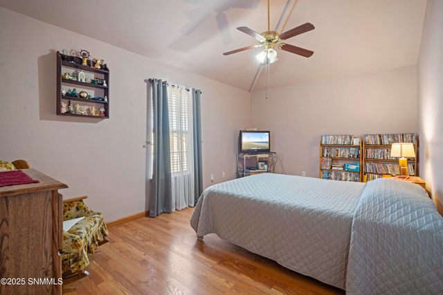 5950 Moon View Drive, Las Cruces, NM 88012