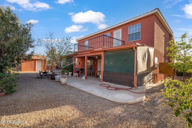 5950 Moon View Drive, Las Cruces, NM 88012