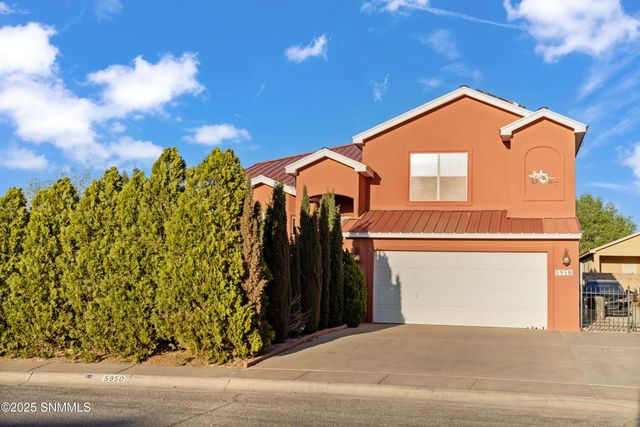 5950 Moon View Drive, Las Cruces, NM 88012