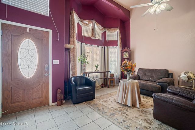 5950 Moon View Drive, Las Cruces, NM 88012