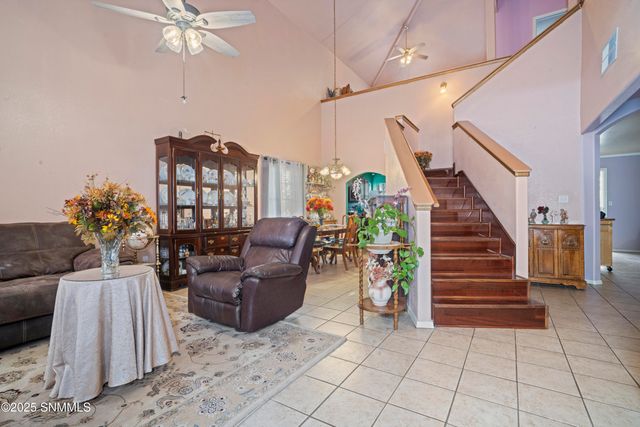5950 Moon View Drive, Las Cruces, NM 88012