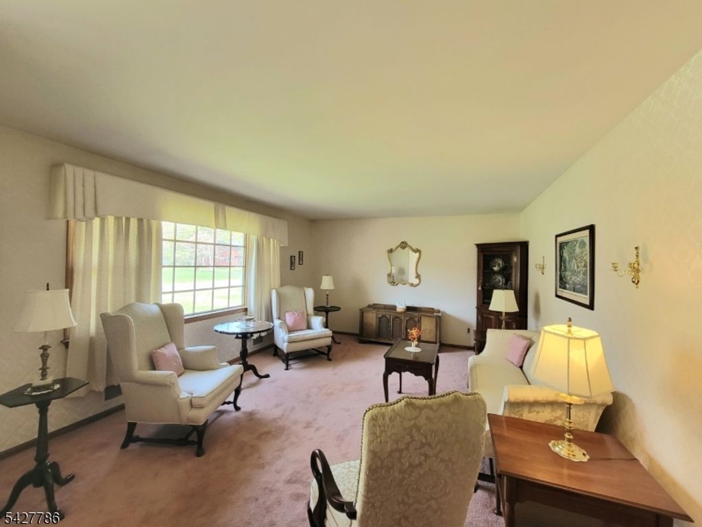 484 Stony Brook Dr, Bridgewater Twp., NJ 08807 — photo 4