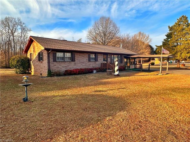 2924 Swallow Road, Reidsville, NC 27320