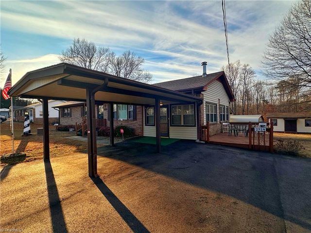 2924 Swallow Road, Reidsville, NC 27320