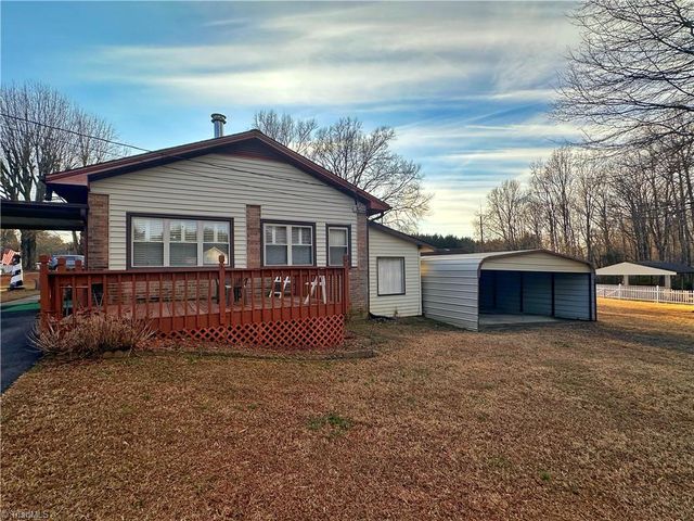 2924 Swallow Road, Reidsville, NC 27320