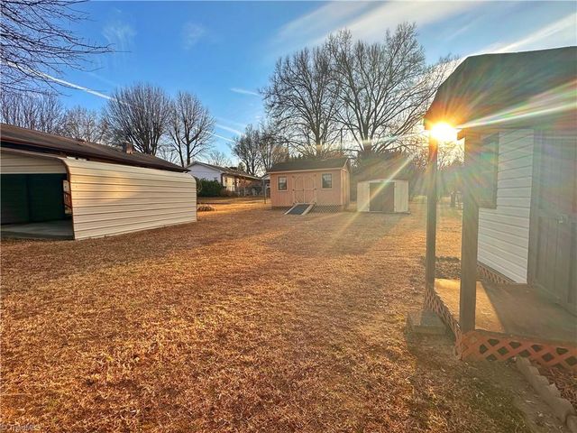 2924 Swallow Road, Reidsville, NC 27320