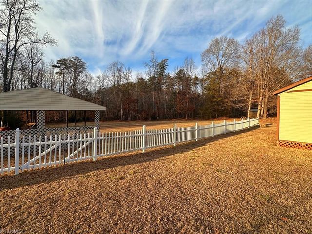 2924 Swallow Road, Reidsville, NC 27320