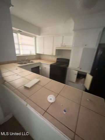 1955 Ventura Drive, Jackson, MS 39204