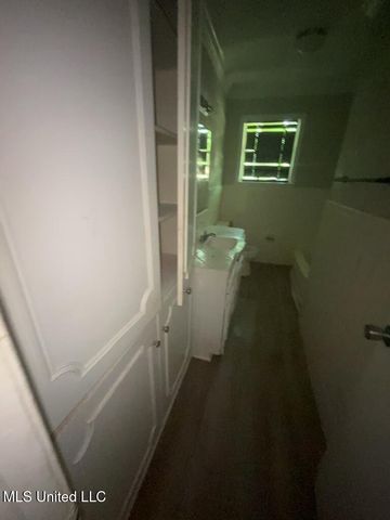 1955 Ventura Drive, Jackson, MS 39204