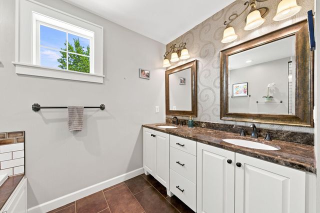 2222 Scheffer Avenue, Saint Paul, MN 55116