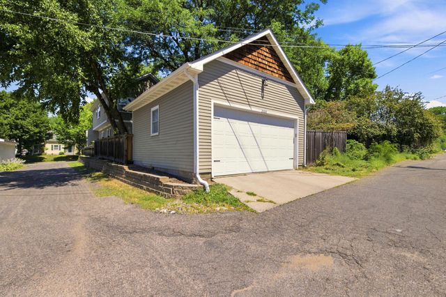 2222 Scheffer Avenue, Saint Paul, MN 55116