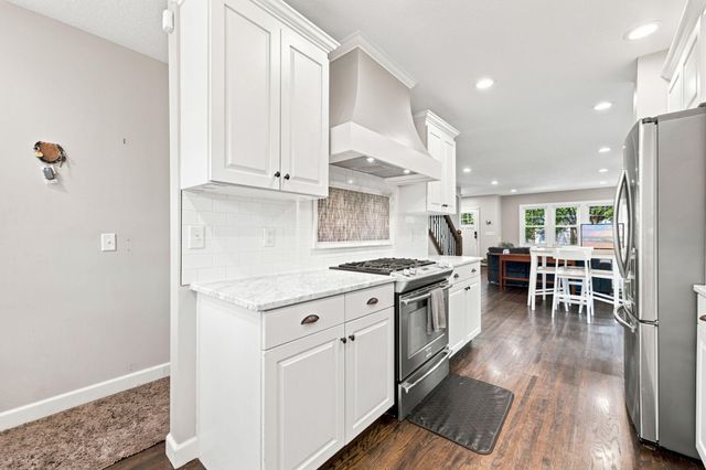 2222 Scheffer Avenue, Saint Paul, MN 55116