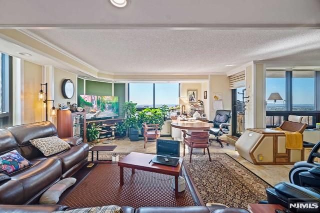 800 Palisade Avenue 23B, Fort Lee, NJ 07024