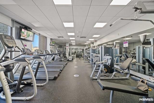 800 Palisade Avenue 23B, Fort Lee, NJ 07024