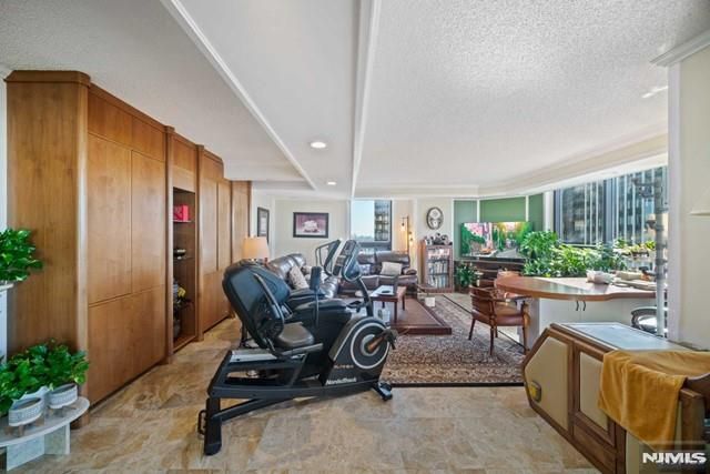 800 Palisade Avenue 23B, Fort Lee, NJ 07024