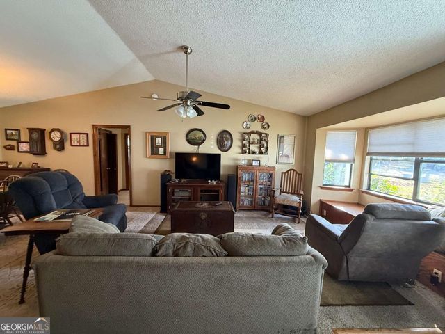 144 Cherry Point Drive, St. Marys, GA 31558