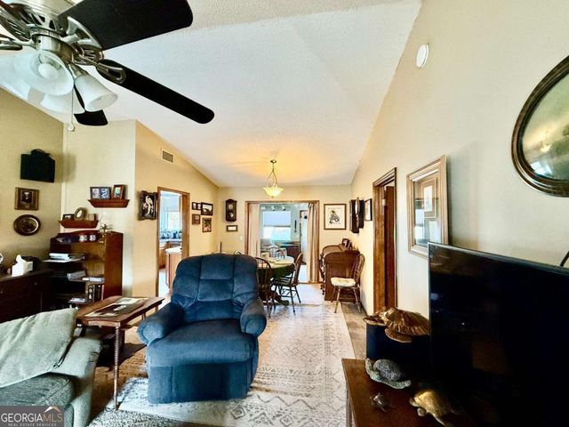 144 Cherry Point Drive, St. Marys, GA 31558