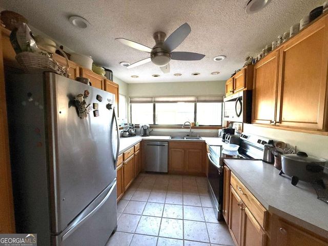 144 Cherry Point Drive, St. Marys, GA 31558