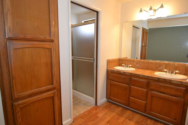 4612 Little Creek Dr, Modesto, CA 95355