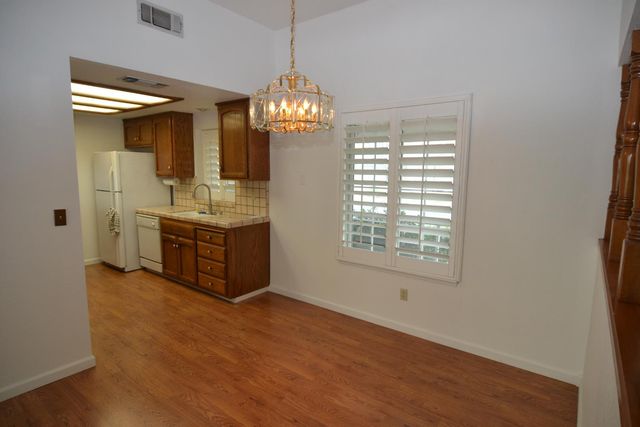 4612 Little Creek Dr, Modesto, CA 95355