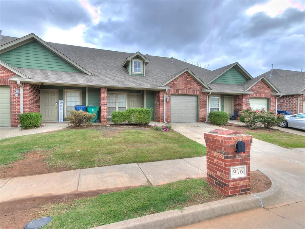 918 SW 92nd Street, Oklahoma City, OK 73139