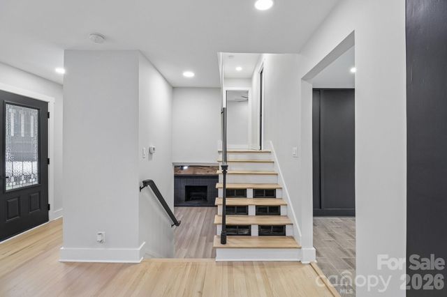 5009 Greenbrook Drive, Charlotte, NC 28205