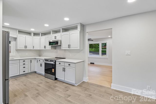 5009 Greenbrook Drive, Charlotte, NC 28205