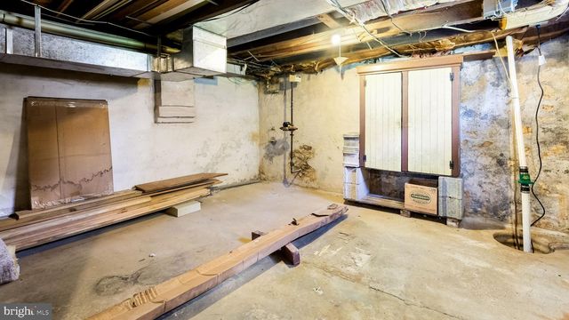 132 E MARSHALL AVE, Langhorne, PA 19047