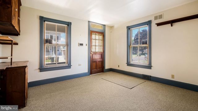 132 E MARSHALL AVE, Langhorne, PA 19047