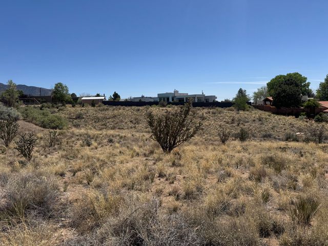 12200 Carmel Avenue NE, Albuquerque, NM 87122