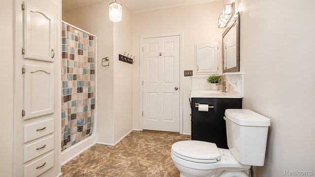 295 Bud Lane, Lyon Charter Township, MI 48167