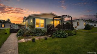 295 Bud Lane, Lyon Charter Township, MI 48167