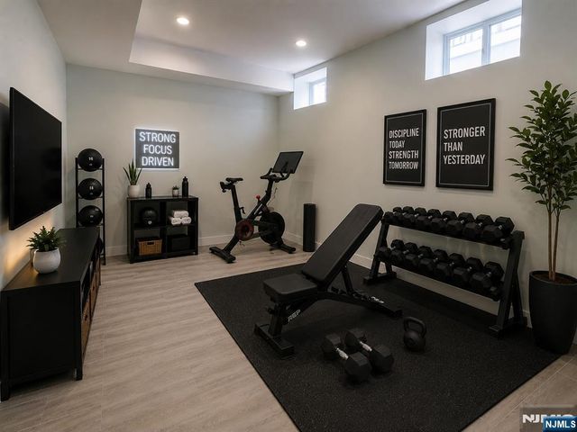 21 Hampton Terrace, East Orange, NJ 07018