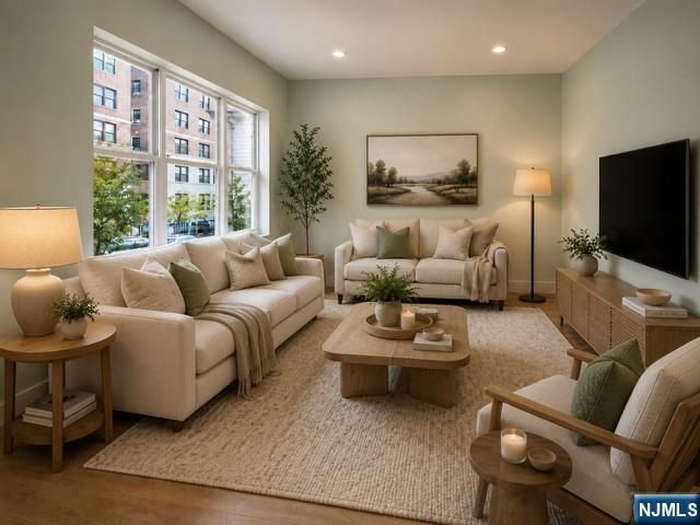 21 Hampton Terrace, East Orange, NJ 07018