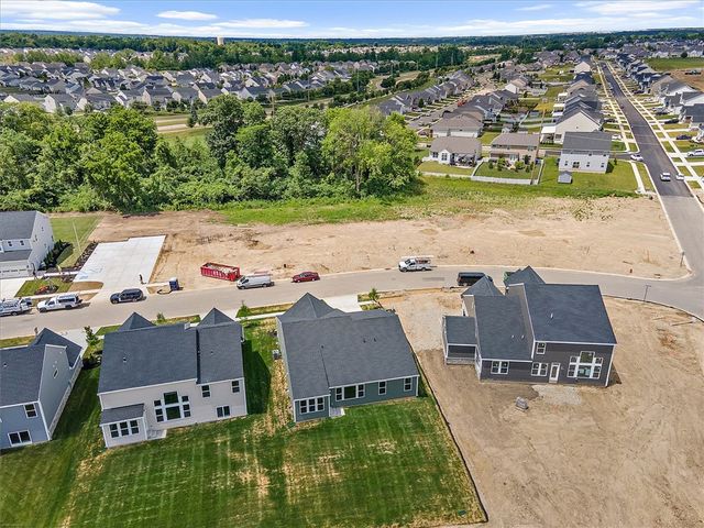 6501 River Birch Street, Tipp City, OH 45371