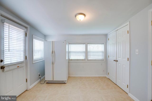 8104 PRINCE GEORGES DR, Fort Washington, MD 20744