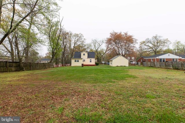 8104 PRINCE GEORGES DR, Fort Washington, MD 20744